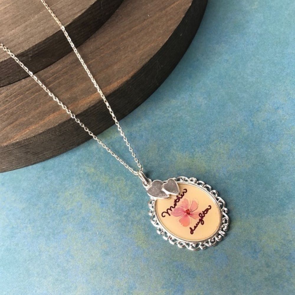 Mother daughter necklace, Kathy Davis, scatter joy